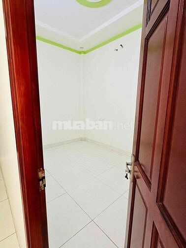 cho thuê nhà 1 trệt 1 lầu p.Bửu Hoà sân ô tô