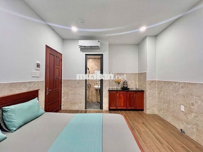 PHÒNG CỬA SỔ ĐÓN NẮNG MỚI SÁT ETOWN CỘNG HÒA NHÀ THANG MÁY - AN NINH