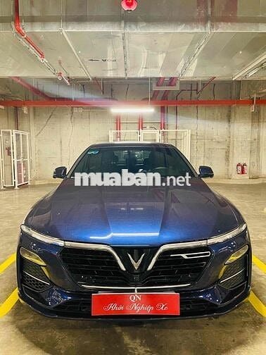 VinFast Lux A2.0 2019 Premium 2.0 AT - 75000 km