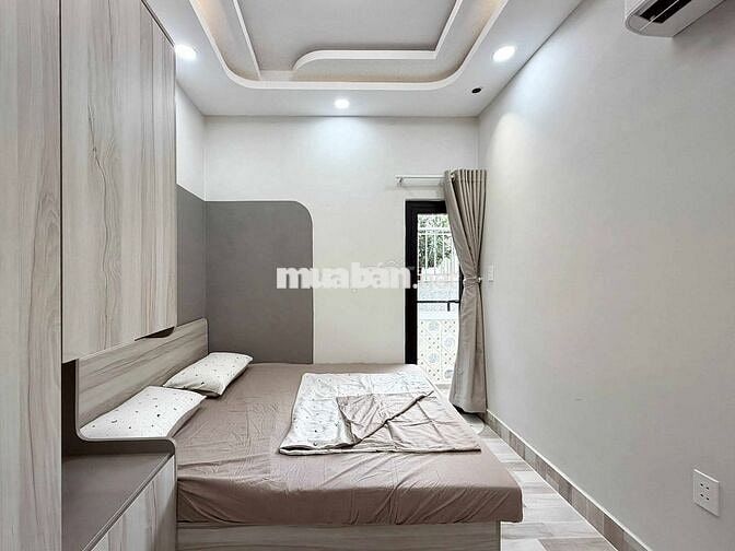 🔥NHÀ ĐẸP FULL NT - GẦN CHỢ BÀ CHIỂU -  3 PN - VÀI BƯỚC RA MẶT TIỀN🔥