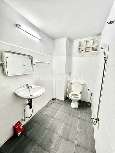 Cho thuê phòng 69/38/15 nguyễn gia trí bình thạnh