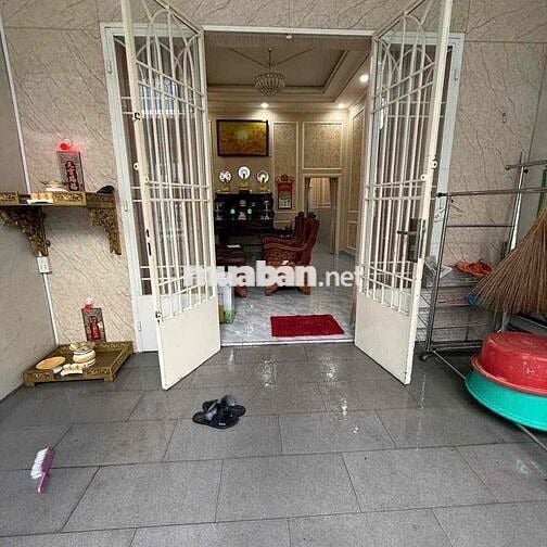 cho thuê nhà nguyên căn p quyết thắng 2 p ngủ hem xe hơi