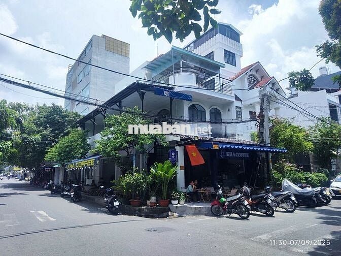 Cho thuê phòng tại tầng 1, căn góc số 152 đường số 39, quận 7