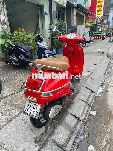 Piaggio vespa LX 2012 mới 90% Bstp chính chủ