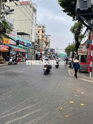 Cho thuê nhà mặt tiền đường Quang trung 4,5x20m 2L vị trí kd sầm uất