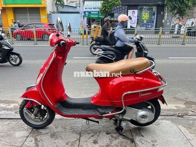 Piaggio vespa LX 2012 mới 90% Bstp chính chủ