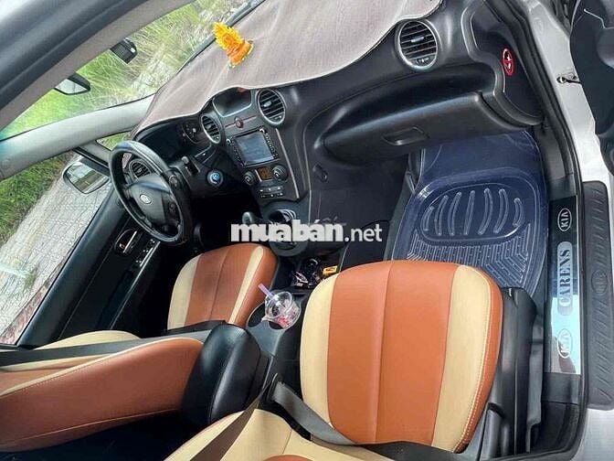 Kia Carens 2014 S 2.0 MT - 79 km