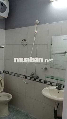 Cho thuê phòng khép kín tại chung cư 27 phố Hoa Bằng