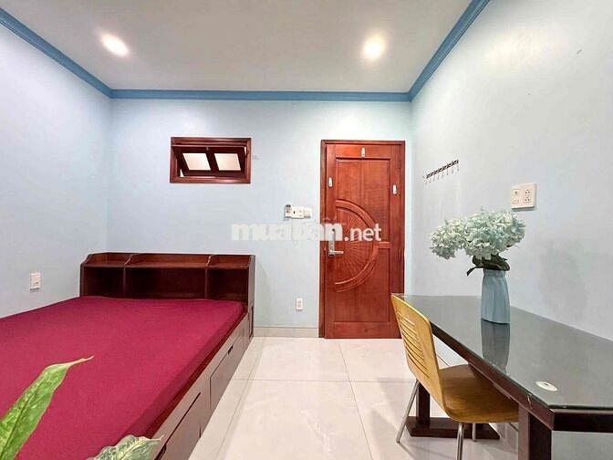 Ở NGAY! PHÒNG CAO CẤP TONE GỖ ẤM ÁP ĐỐI DIỆN SVĐ PHÚ THỌ CÓ THANG MÁY