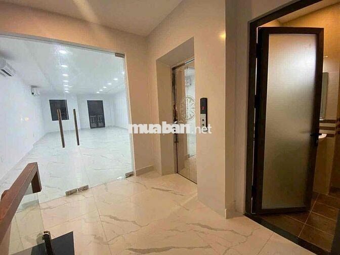 CHO THUÊ VĂN PHÒNG NGUYÊN SÀN SUỐT 100m2