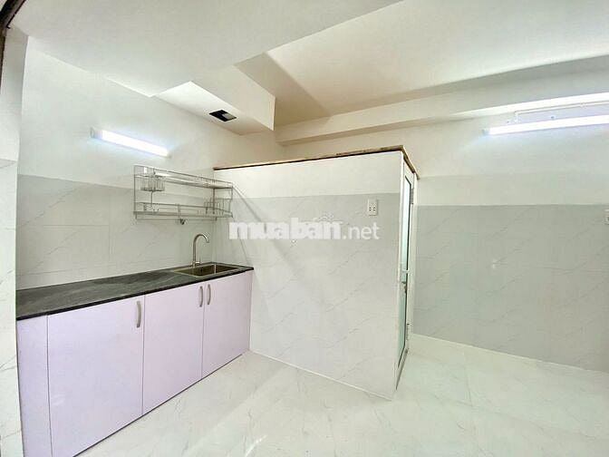 CHO THUÊ PHÒNG TRỌ - NGAY CHỢ BÌNH THÀNH - CÓ SẴN NỘI THẤT !!