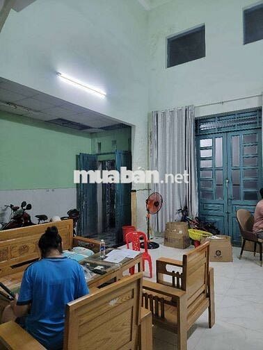 Bán nhà 84m2 -  HT02 , P. HIỆP THÀNH - GIÁ CHỈ 5,6 TỶ