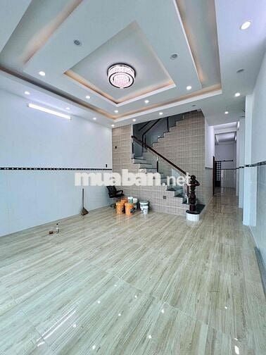 Nhà Trệt 2 Lầu Sân Thượng Khu Hồng Loan 5C