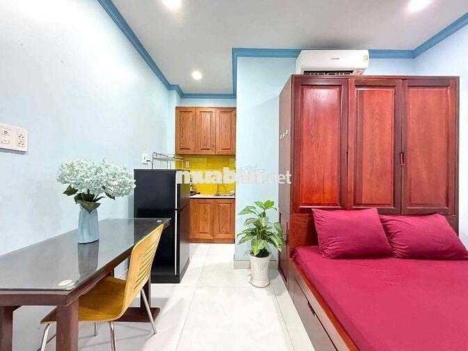 Ở NGAY! PHÒNG CAO CẤP TONE GỖ ẤM ÁP ĐỐI DIỆN SVĐ PHÚ THỌ CÓ THANG MÁY