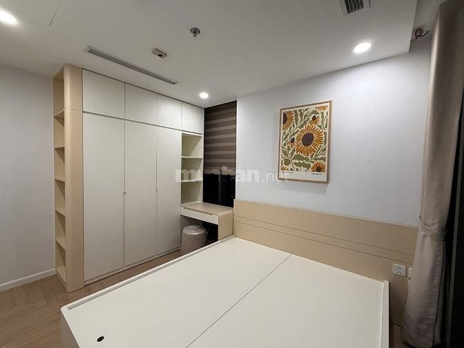 Chủ nhà cho thuê căn hộ tại 90 Đường Láng ( tòa The Ninety Complex)