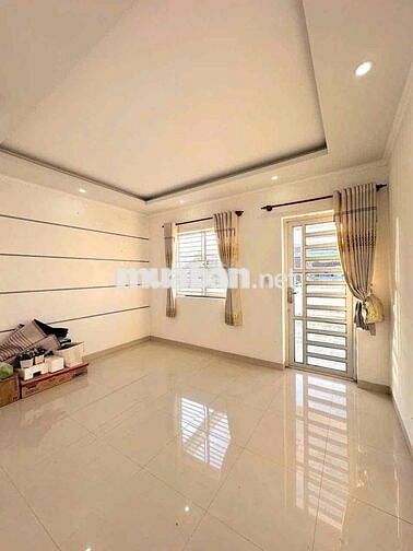 Nhà 2 Lầu Khu Hưng Phú Gần Siêu Thị Go