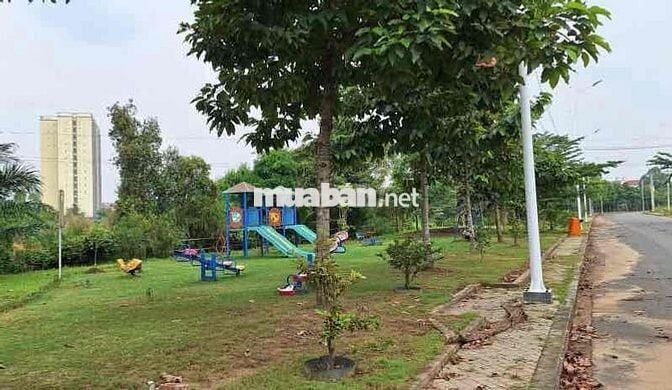 cần bán nhà 3 tầng kdc Vĩnh Phúc 1 GĐ2