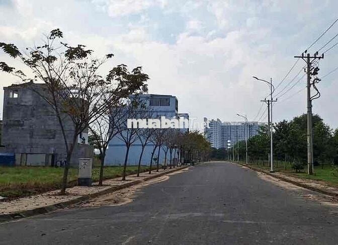 cần bán nhà 3 tầng kdc Vĩnh Phúc 1 GĐ2