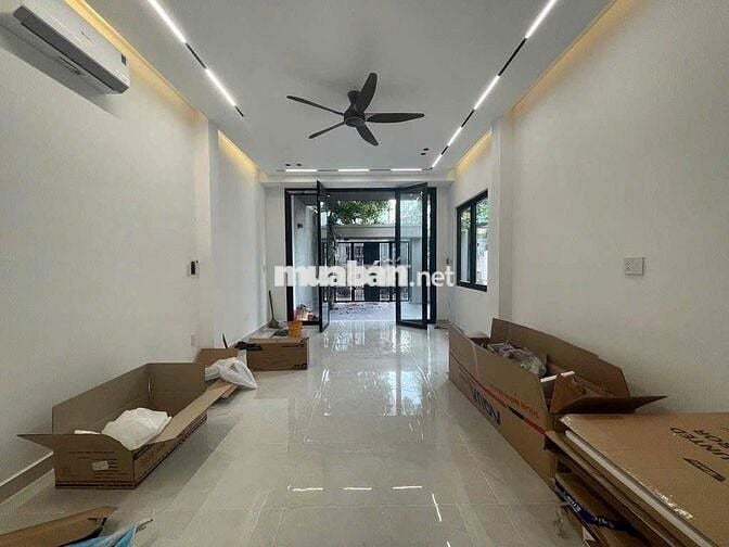 CHO THUÊ NHÀ MỚI XÂY NGAY VẠN HẠNH MALL_Q10_1 TRỆT 3 LẦU_GIÁ CỰC TỐT