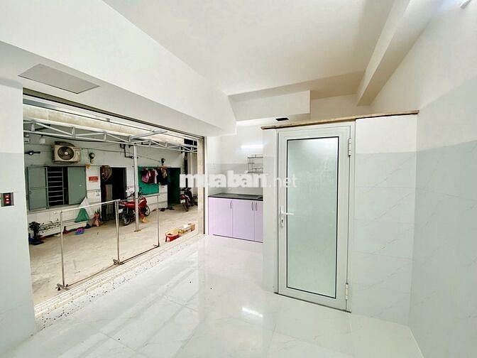 CHO THUÊ PHÒNG TRỌ - NGAY CHỢ BÌNH THÀNH - CÓ SẴN NỘI THẤT !!