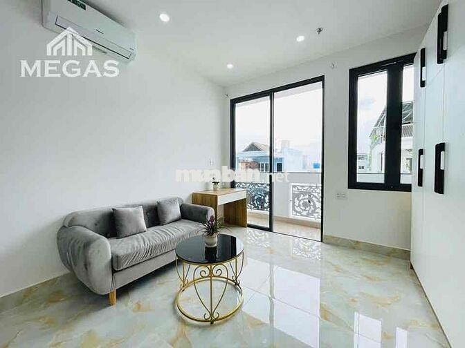 SIÊU PHẨM BAN CÔNG FULL NỘI THẤT - MỚI 100% - CÓ MÁY GIẶT NGAY 4 XÃ🎉