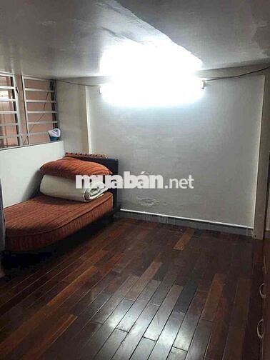 1 ngủ 1 gác xép có ban công - 450 Nguyễn Thị Minh Khai