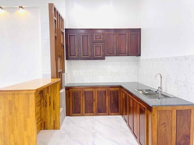 ✔️ Cho Thuê Nhà Mới 2 Phòng Ngủ Có 2 Máy Lạnh. Có Chỗ Đậu Ô Tô