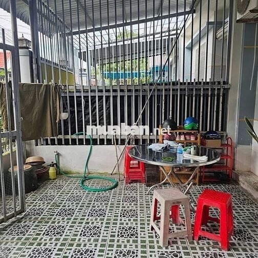 Căn nhà SHR mặt tiền đường 5m gần chợ Thới Tứ 95m2 860 triệu