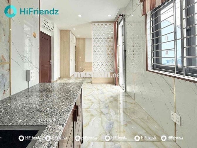 Căn Hộ Ban Công - Tách Bếp Cực Rộng Ngay Vincom Thủ Đức