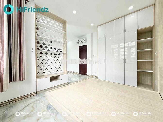 Căn Hộ Ban Công - Tách Bếp Cực Rộng Ngay Vincom Thủ Đức