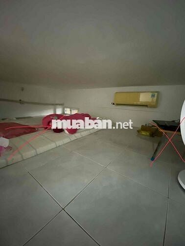 1 ngủ 1 gác xép có ban công - 450 Nguyễn Thị Minh Khai