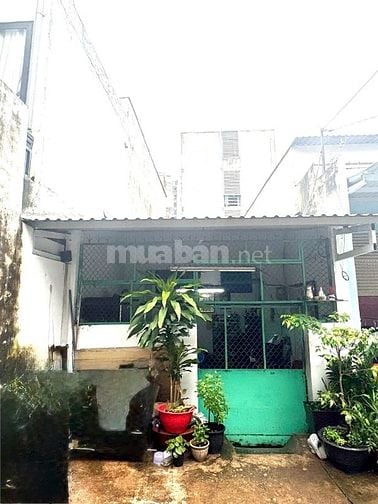 Nhà cấp 4 dt71m2 có 1 lững 2pn có 2 mặt hẻm 5m Hương Lộ 3,Q. Bình Tân