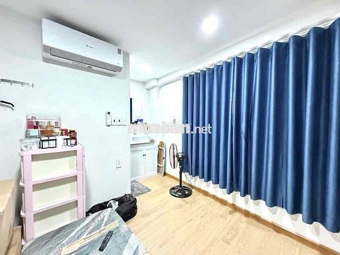 NHỈNH 4 TỶ CÓ NGAY NHÀ 4 TẦNG GẦN VÒNG XOAY ĐIỆN BIÊN PHỦ