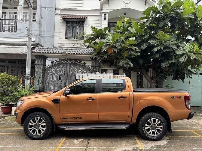 Ford Ranger 2018 Wildtrak 2.0  4x4 AT - 105000 km