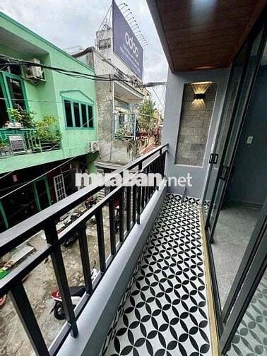 bán nhà Đường Huỳnh Thiện Lộc. Quận Tân Phú