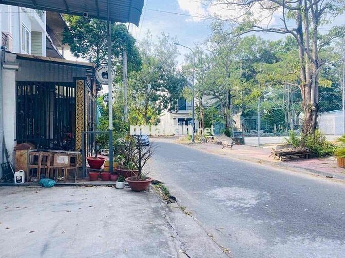 CHO THUÊ NHÀ: TRỆT MỚI ĐẸP - HẺM LỘ NHỰA OTO ĐƯỜNG NGUYỄN ĐỆ