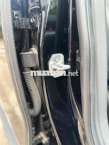 VinFast VF9 2025 Plus - Trần Kính Pin Thuê odo 3v