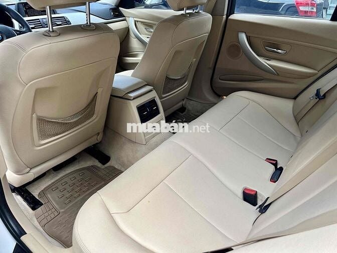 BMW 320i 2015 máy B48 - xe nguyên ZIN