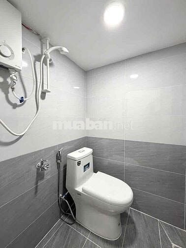 NHỈNH 4 TỶ CÓ NGAY NHÀ 4 TẦNG GẦN VÒNG XOAY ĐIỆN BIÊN PHỦ