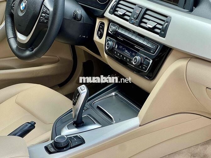 BMW 320i 2015 máy B48 - xe nguyên ZIN