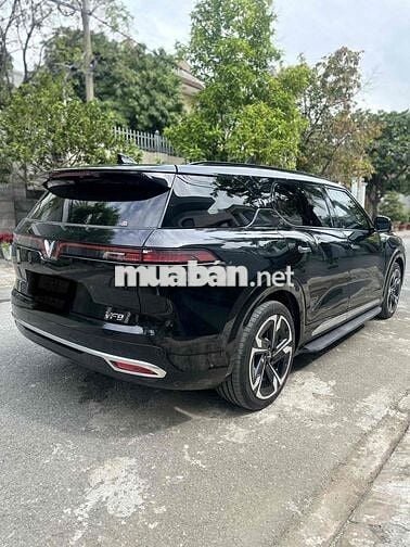 VinFast VF9 2025 Plus - Trần Kính Pin Thuê odo 3v