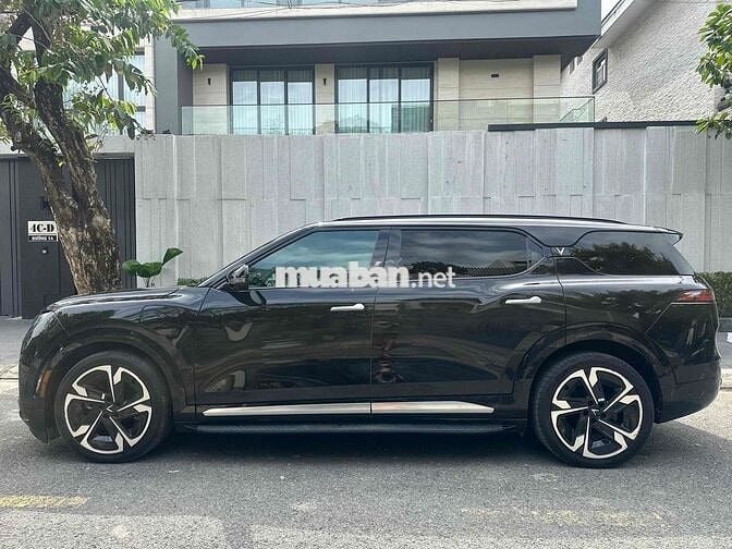 VinFast VF9 2025 Plus - Trần Kính Pin Thuê odo 3v