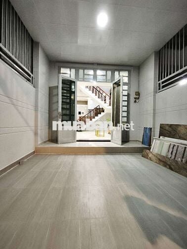 BÁN NHÀ CHÍNH CHỦ – GẦN 60m² – FULL NỘI THẤT – HẺM Ô TÔ 
- Giá 4.7 tỷ