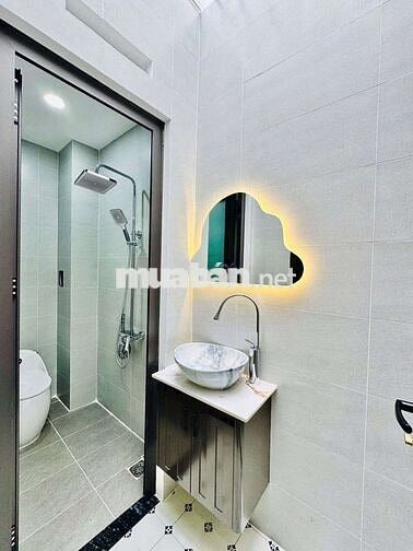 EM CẦN BÁN NHÀ 1 TRỆT 1LẦU PHAN HUY ÍCH TÂN BÌNH