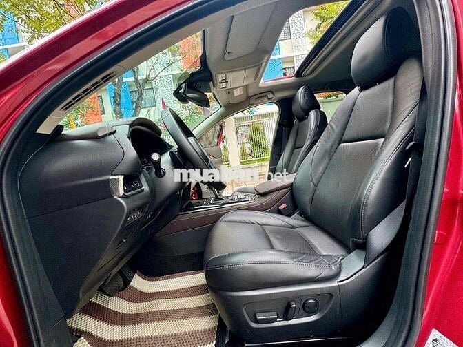 Mazda CX-30 2022 Premium 2.0 AT - 35000 km