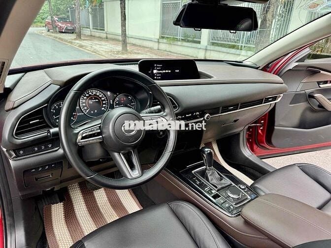 Mazda CX-30 2022 Premium 2.0 AT - 35000 km