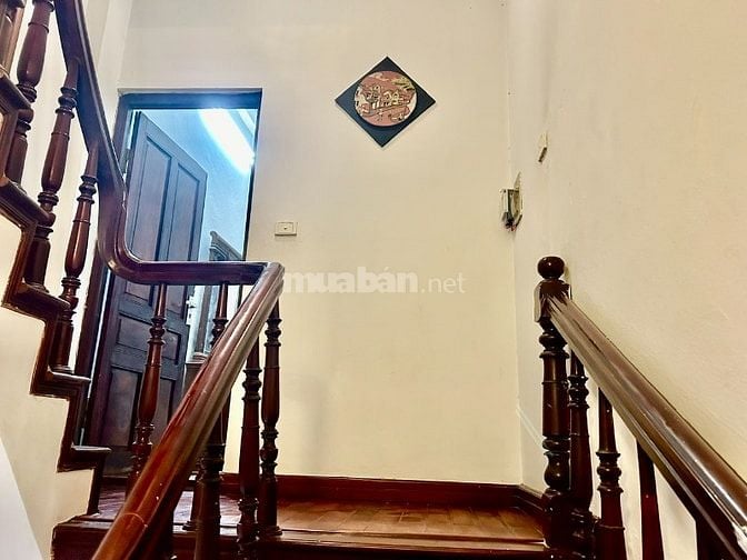 Cho hộ gia đình thuê nhà riêng