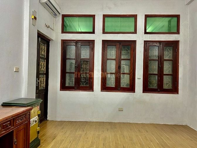 Cho hộ gia đình thuê nhà riêng