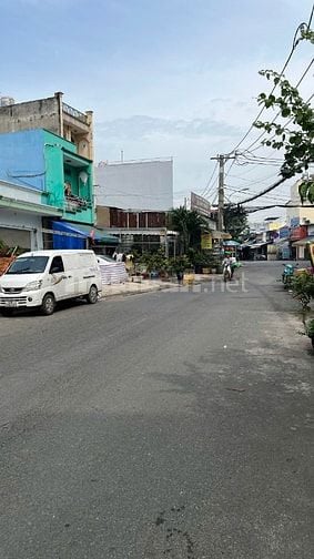 Bán nhà đường chính 20m Tên Lửa, Bình Tân, 4 tầng, 4x13m, 8.x tỷ 