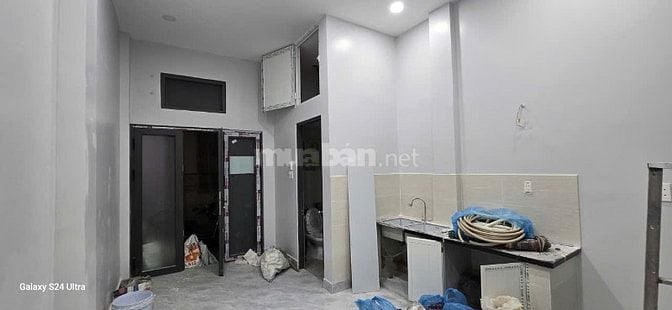Cho thuê nhà nguyên căn hẻm Phan Đình Phùng Phường 17 Phú Nhuận